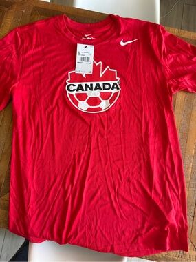 Nike Canada Red Soccer Logo Tee dry fit